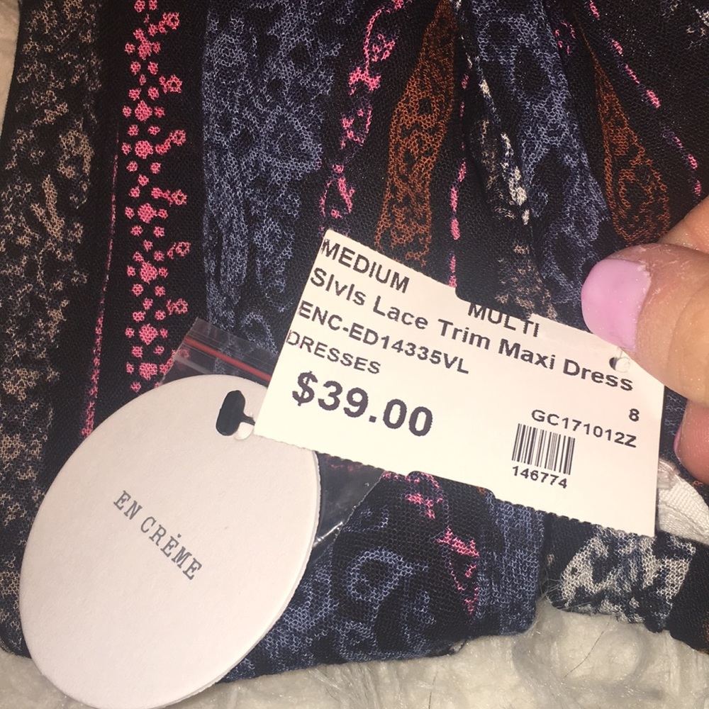 BRAND NEW MAXI!💕